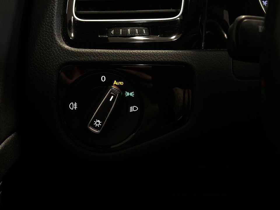 VW Golf VII 1,4 GTE DSG 5d