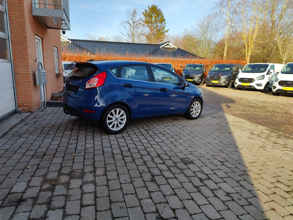 Ford Fiesta 1,5 TDCi 95 Titanium Van 5d