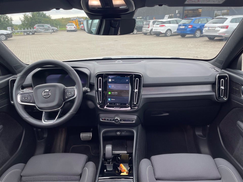 Volvo XC40 P6 ReCharge Pro 5d