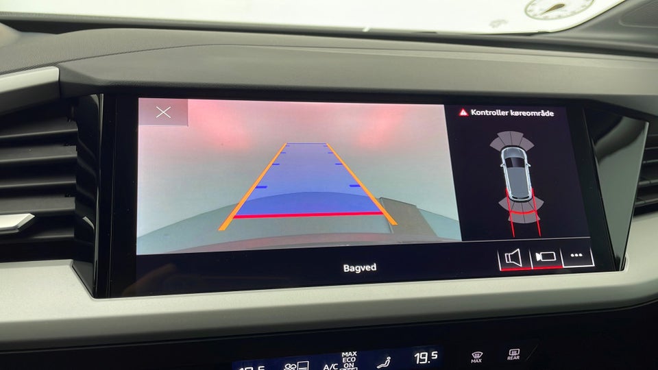 Audi Q4 e-tron 45 Attitude quattro 5d
