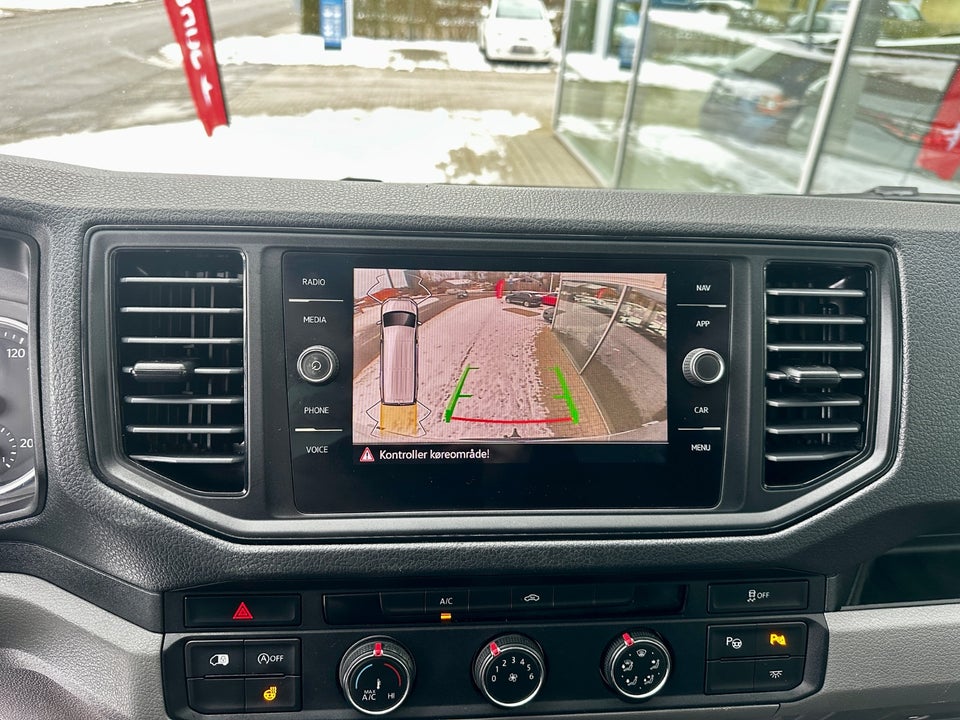 VW Crafter 35 2,0 TDi 177 Kassevogn L3H3 aut.