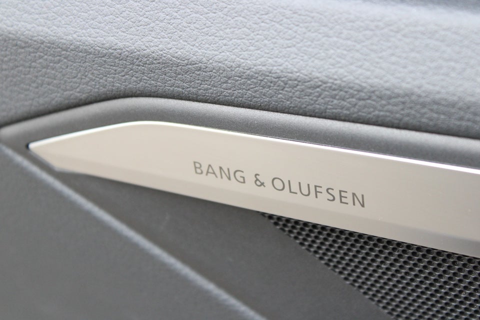 Audi e-tron 55 Advanced quattro 5d