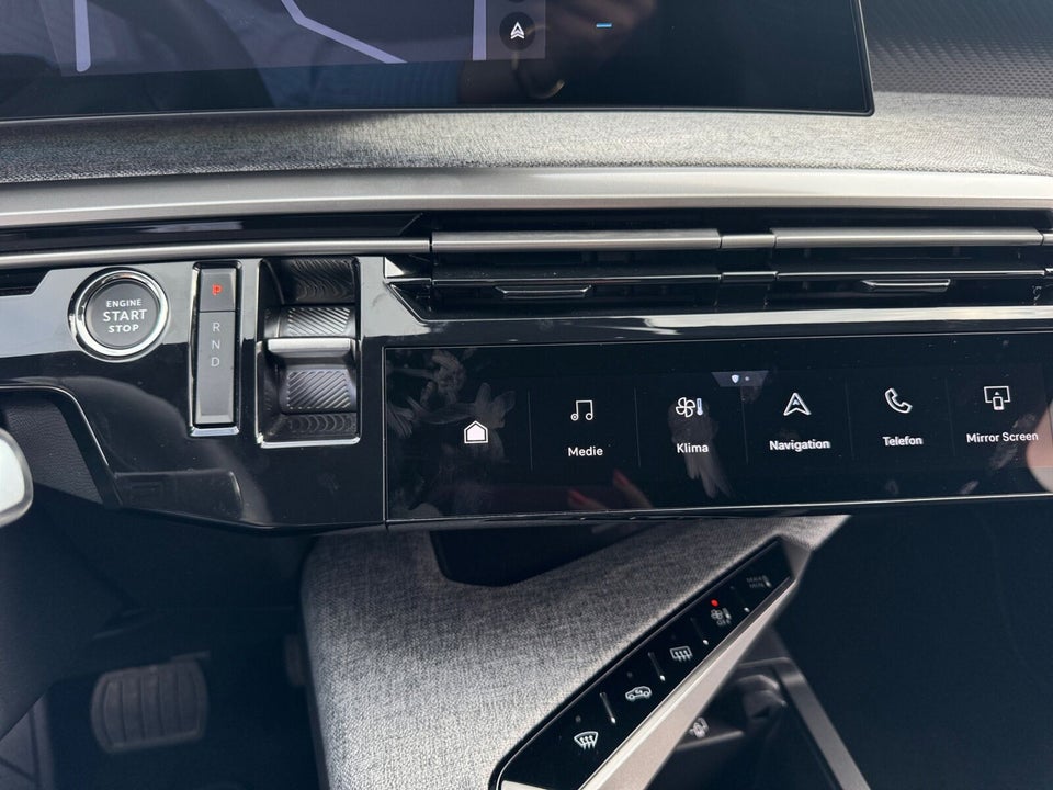 Peugeot e-3008 77 Allure 5d