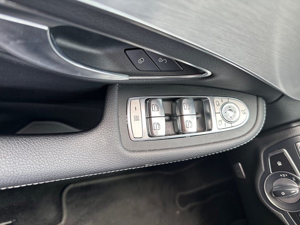 Mercedes C300 de 2,0 Avantgarde aut. 4d