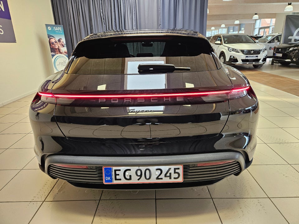 Porsche Taycan Performance+ Sport Turismo 5d