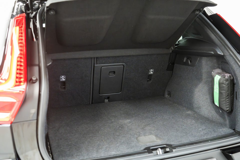 Volvo XC40 P6 ReCharge Core 5d