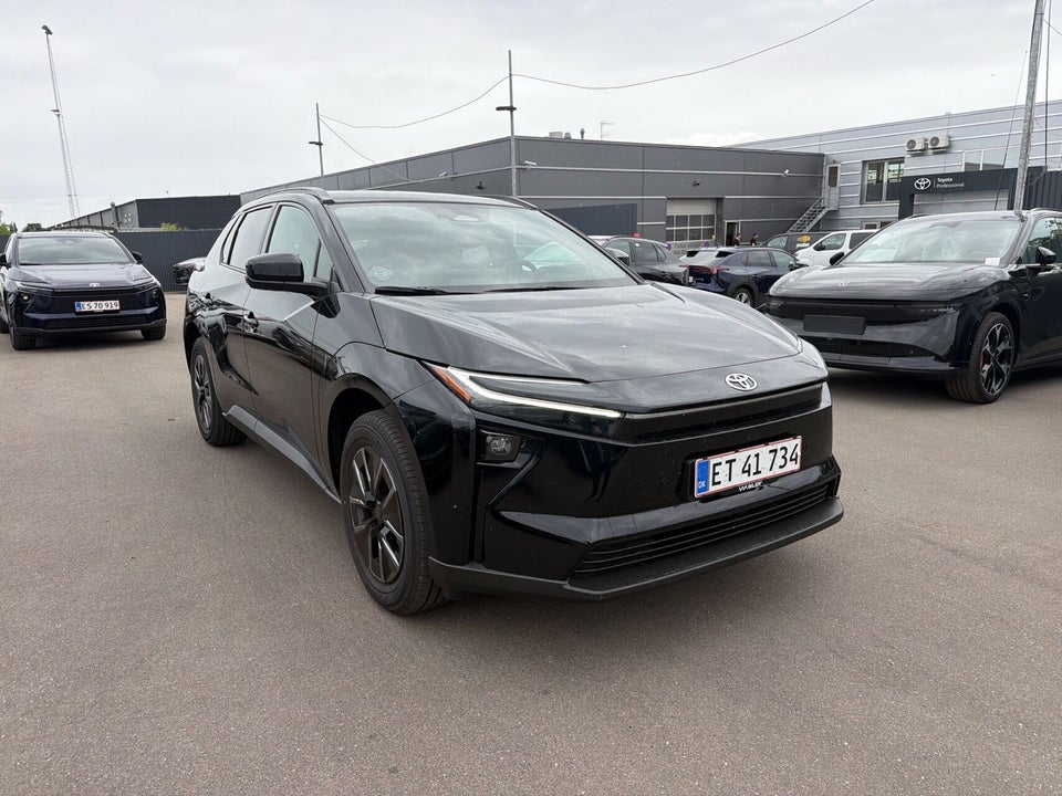 Toyota bZ4X 73 Active 5d