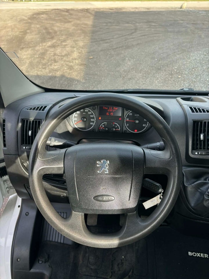 Peugeot Boxer 335 2,2 HDi 130 Ladvogn L3 2d