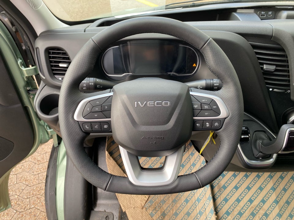 Iveco Daily 3,0 35S21 12m³ Van AG8