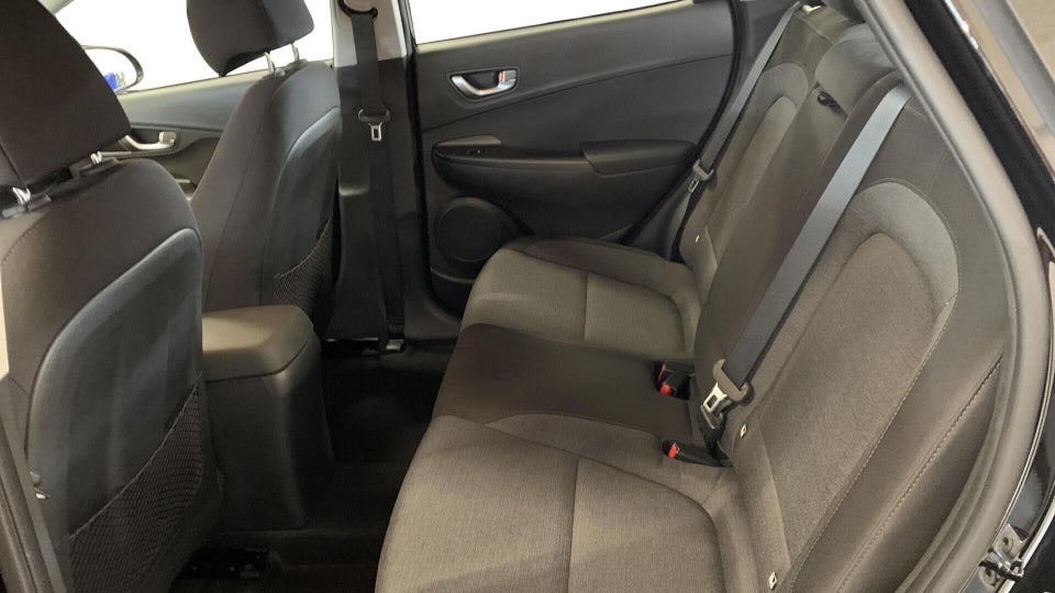 Hyundai Kona 39 EV Select 5d