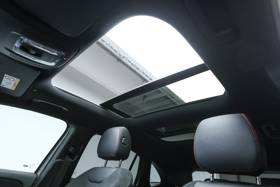 Mercedes EQA350 AMG Line 4Matic 5d