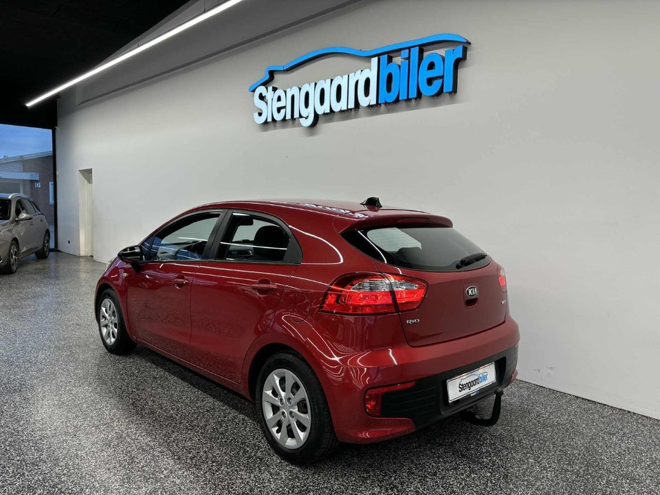 Kia Rio 1,2 CVVT Attraction 5d