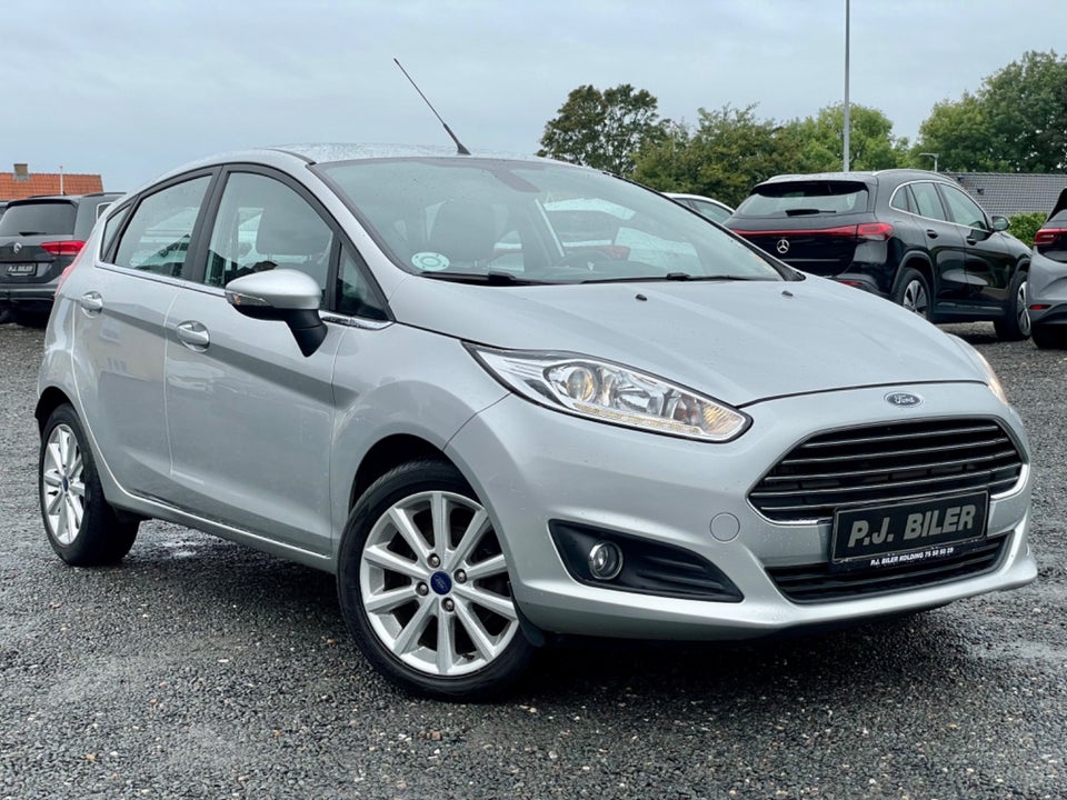 Ford Fiesta 1,0 EcoBoost Titanium 5d