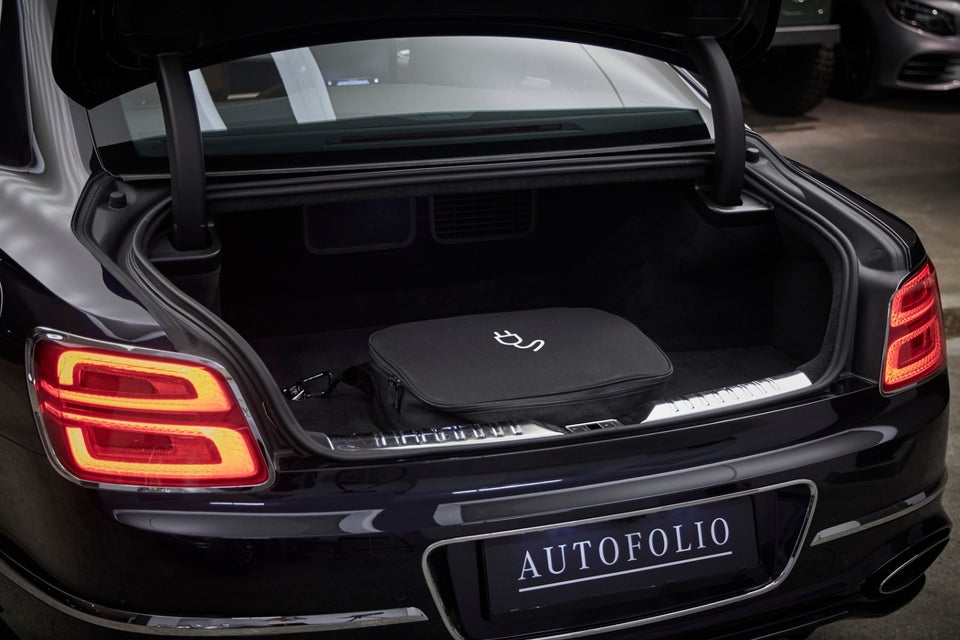 Bentley Flying Spur 4,0 V8 Hybrid Mulliner aut. 4d