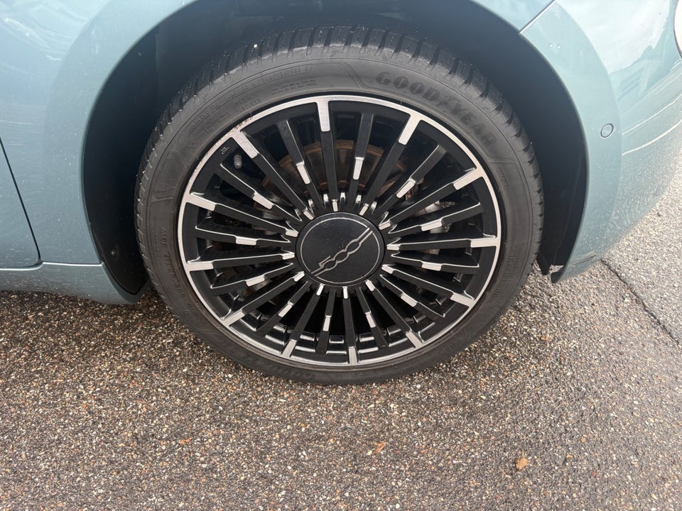 Fiat 500e 42 la Prima Cabrio 2d