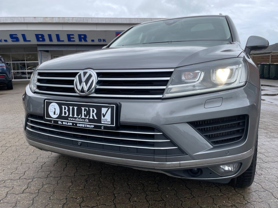 VW Touareg 3,0 V6 TDi 262 R-line Tiptr. 4Motion Van 5d