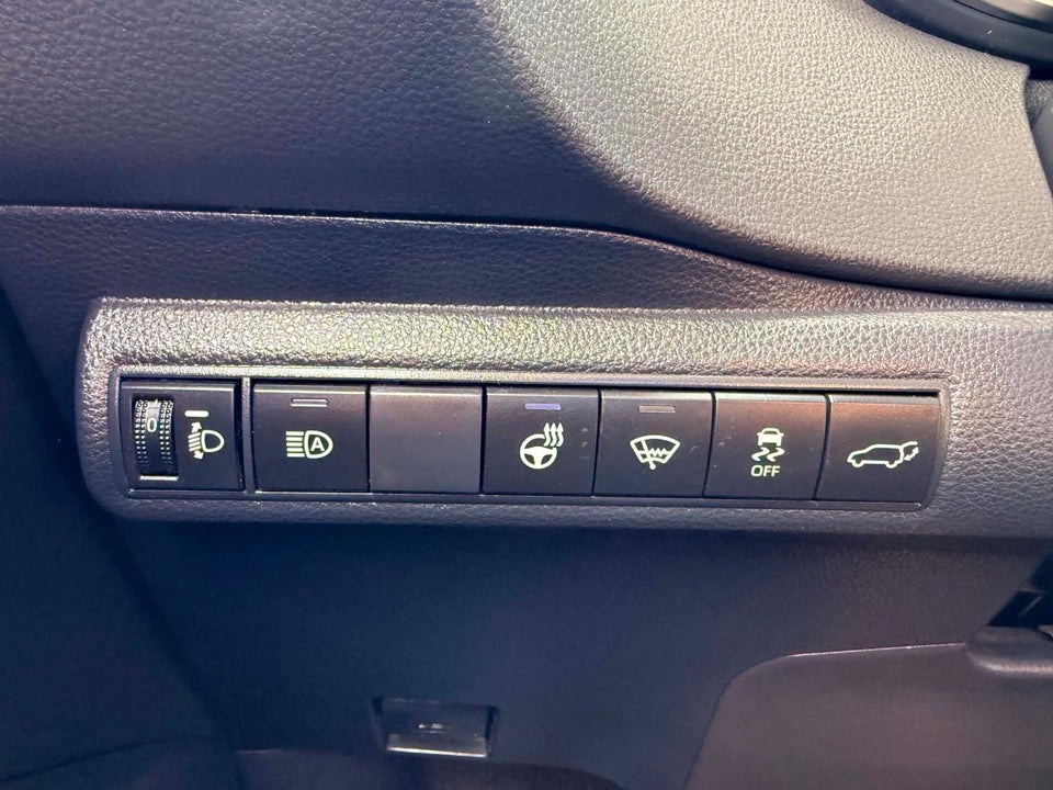Toyota Corolla 2,0 Hybrid H3 Premium Touring Sports MDS 5d