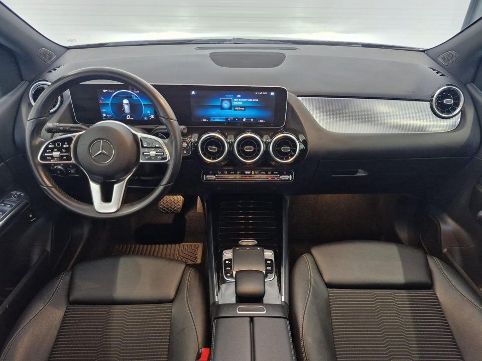 Mercedes B200 1,3 Progressive aut. 5d