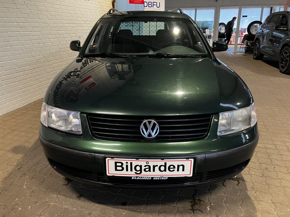 VW Passat 1,6 Variant 5d