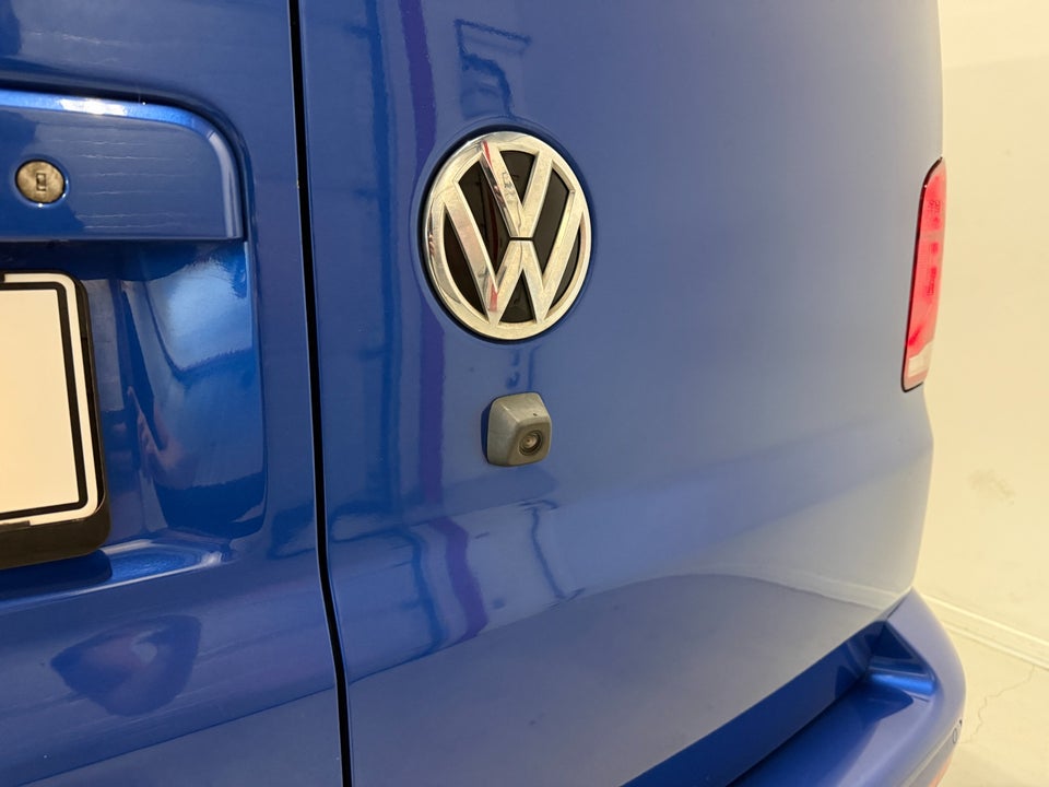 VW Transporter 2,0 TDi 199 Kassevogn DSG lang