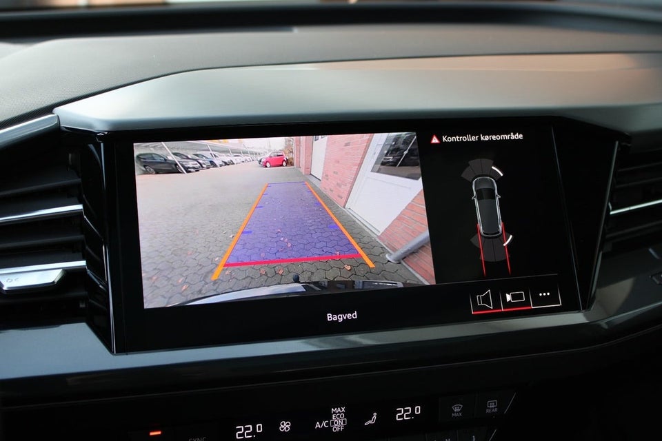 Audi Q4 e-tron 45 S-line 5d