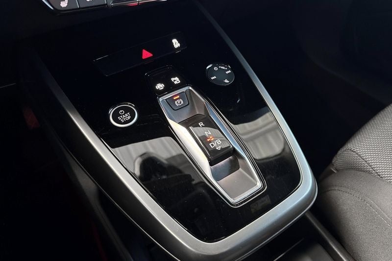 Audi Q4 e-tron 40 Attitude 5d