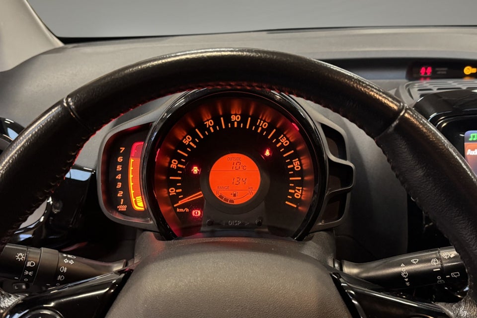 Peugeot 108 1,0 e-VTi 69 Allure 5d