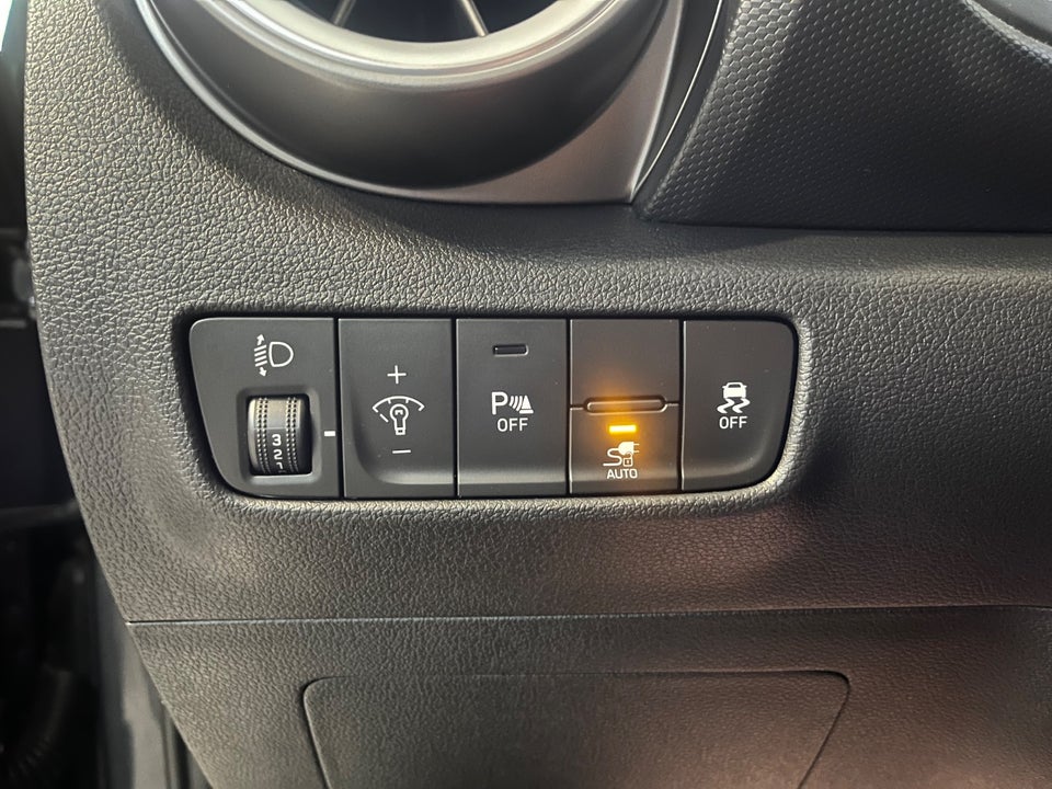 Hyundai Kona 39 EV Select 5d