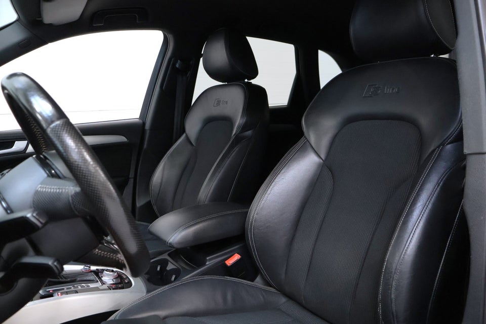 Audi Q5 3,0 TDi 245 S-line quattro S-tr. 5d