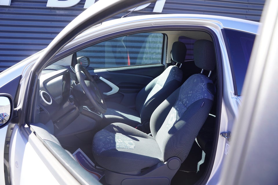 Ford Ka 1,2 Titanium 3d