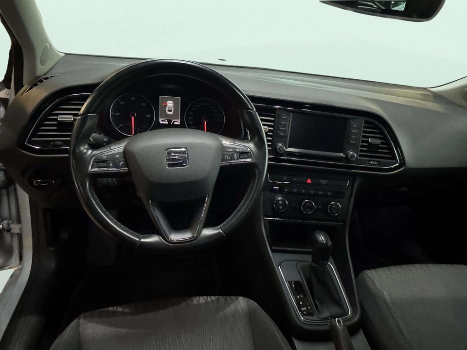 Seat Leon 1,6 TDi 110 Style DSG 5d