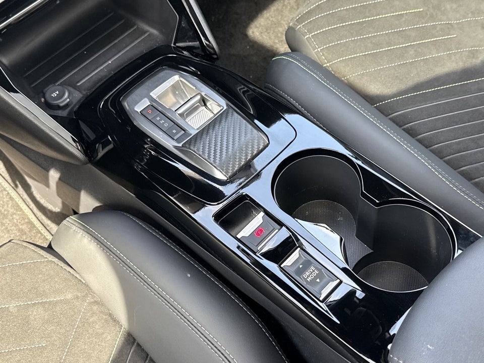 Peugeot e-208 54 GT Pack 5d