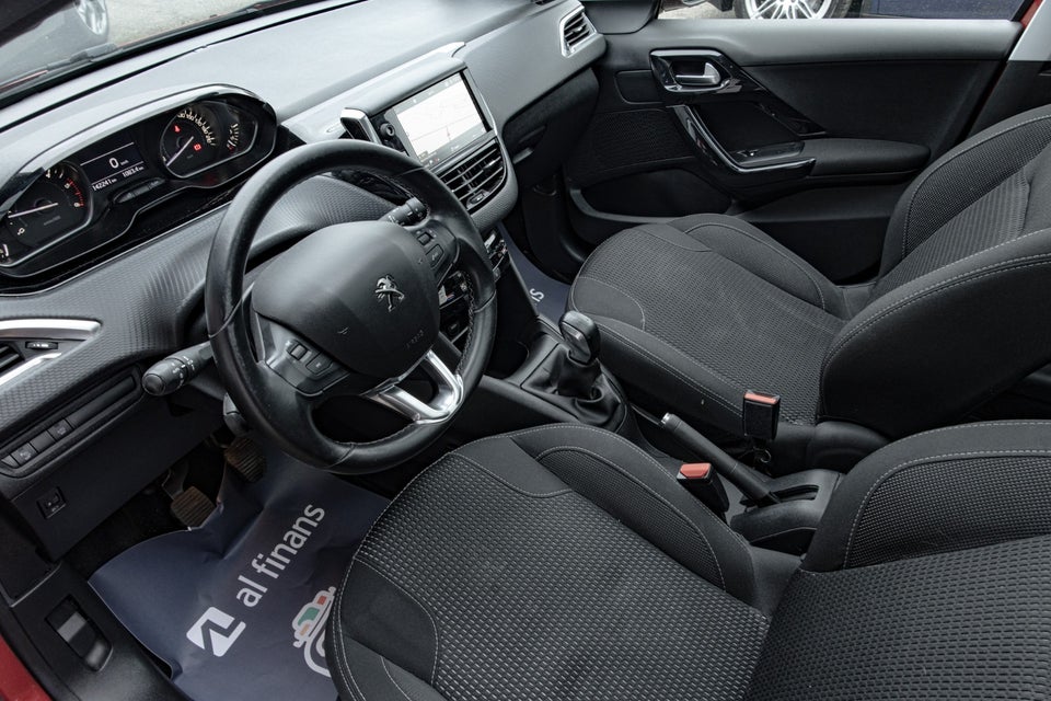 Peugeot 208 1,5 BlueHDi 100 Prestige Sky 5d