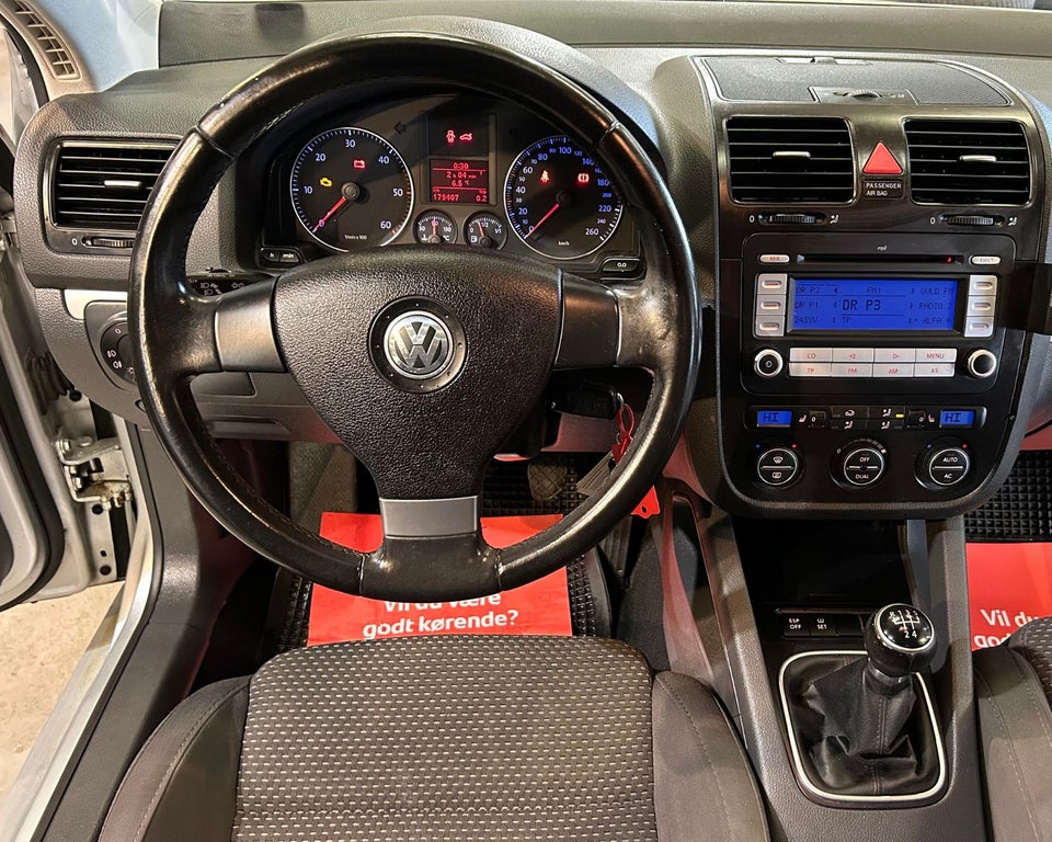 VW Golf V 1,9 TDi 105 Sportline Variant 5d