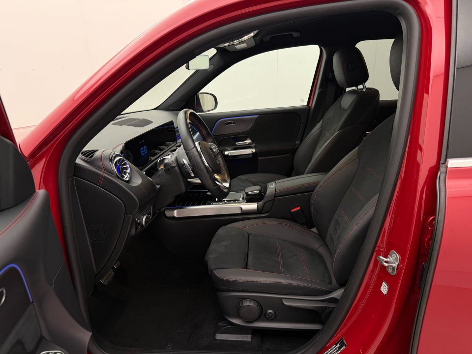 Mercedes EQB300 AMG Line 4Matic 7prs 5d