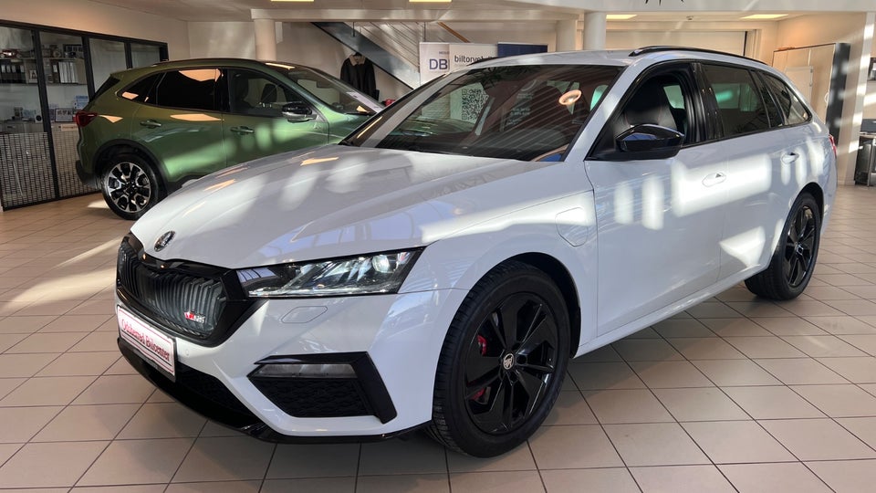 Skoda Octavia 1,4 TSi iV RS Combi DSG 5d