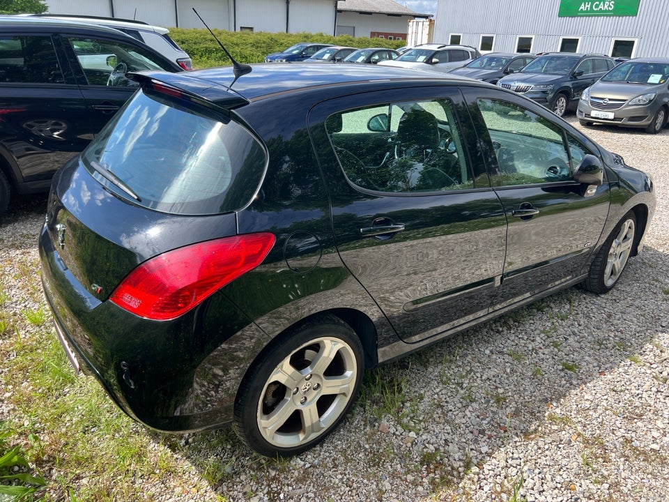 Peugeot 308 1,6 THP 200 GTi 5d