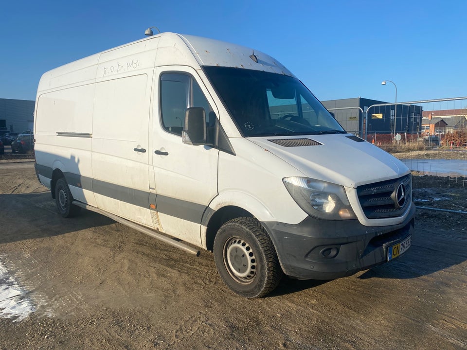 Mercedes Sprinter 319 3,0 CDi R3L Kassevogn aut. 5d
