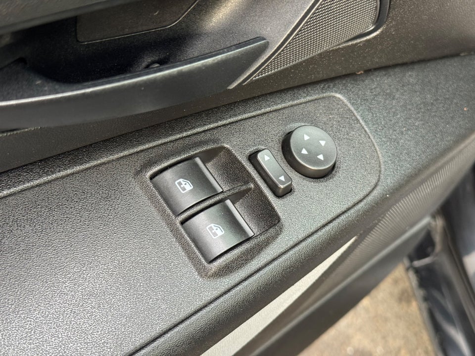 Fiat Punto 1,4 16V Dynamic 5d