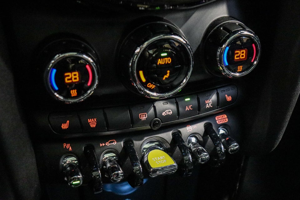 MINI Cooper SE Yours Trim 3d