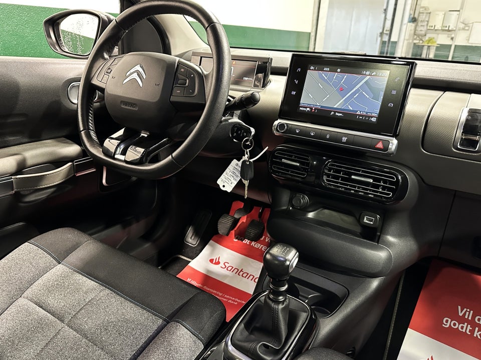 Citroën C4 Cactus 1,6 BlueHDi 100 SkyLine 5d