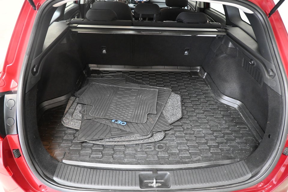 Hyundai i30 1,0 T-GDi Essential stc. 5d