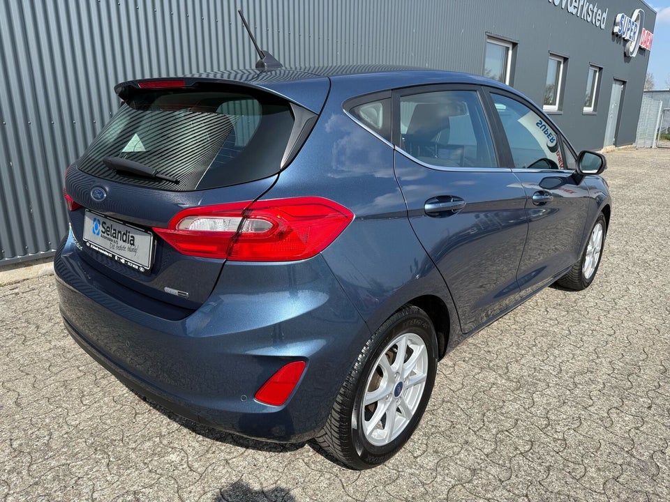 Ford Fiesta 1,0 EcoBoost mHEV Titanium 5d