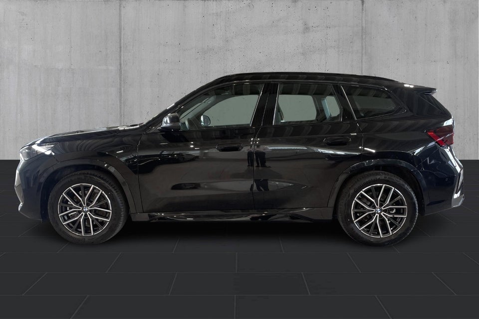 BMW iX1 xDrive30 M-Sport 5d