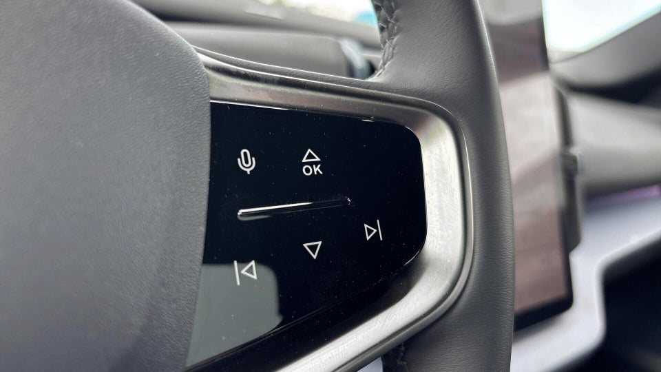 Volvo EX30 Standard Range Plus 5d