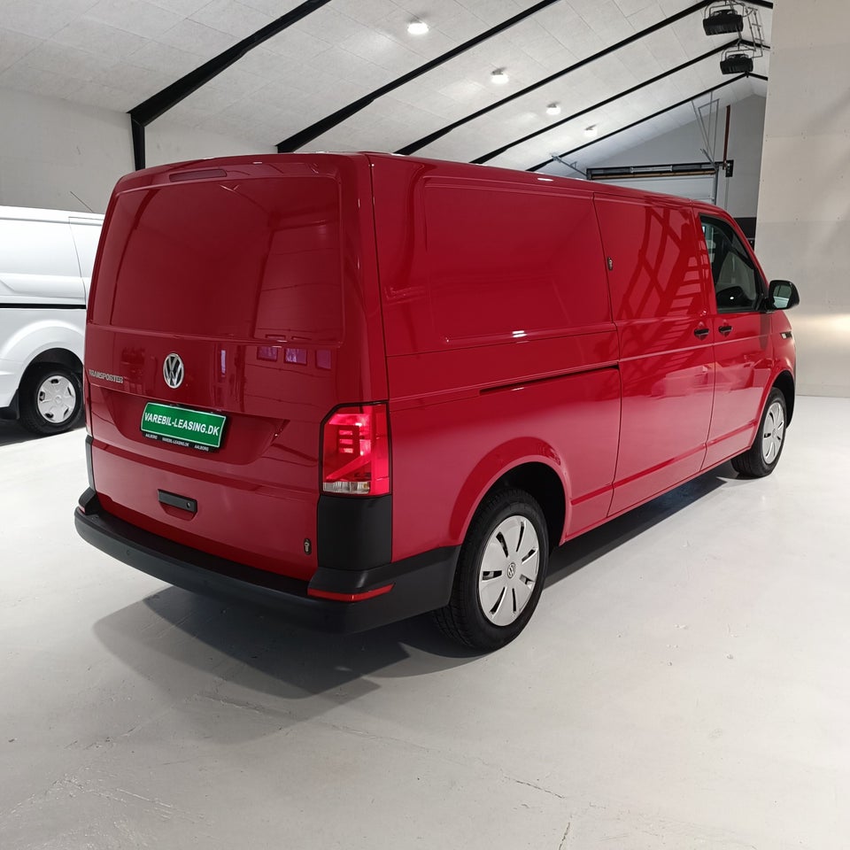 VW Transporter 2,0 TDi 150 Kassevogn DSG lang