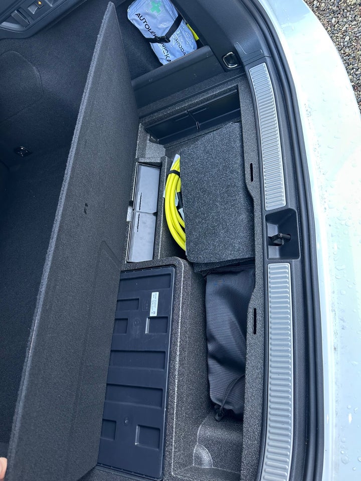 Skoda Superb 1,5 TSi iV Sportline Combi DSG 5d