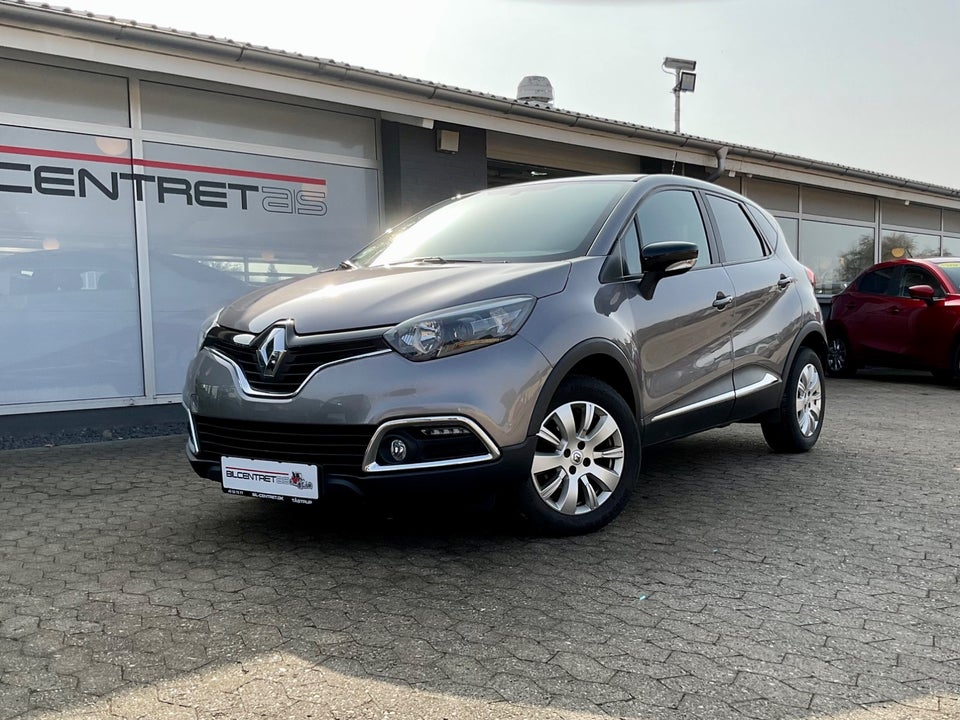 Renault Captur 0,9 TCe 90 Expression 5d