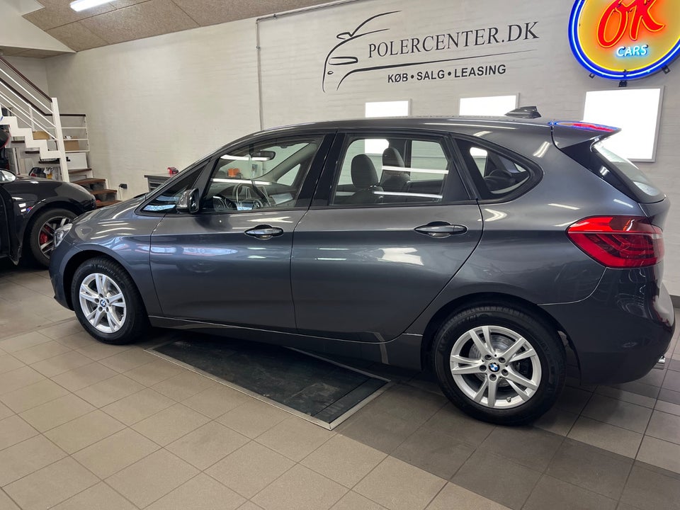 BMW 220i 2,0 Active Tourer Advantage aut. 5d