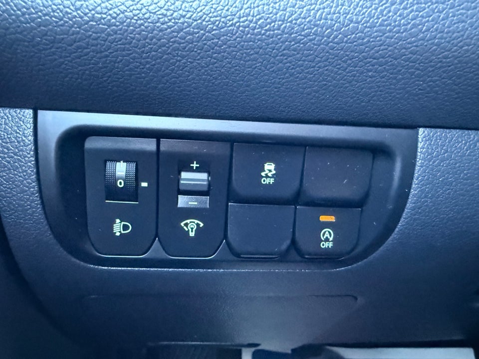 Kia Rio 1,2 CVVT Active 5d